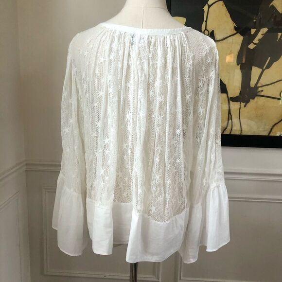 Anthro Akemi + Kin White Star Bell Sleeve Top S - Picture 7 of 11